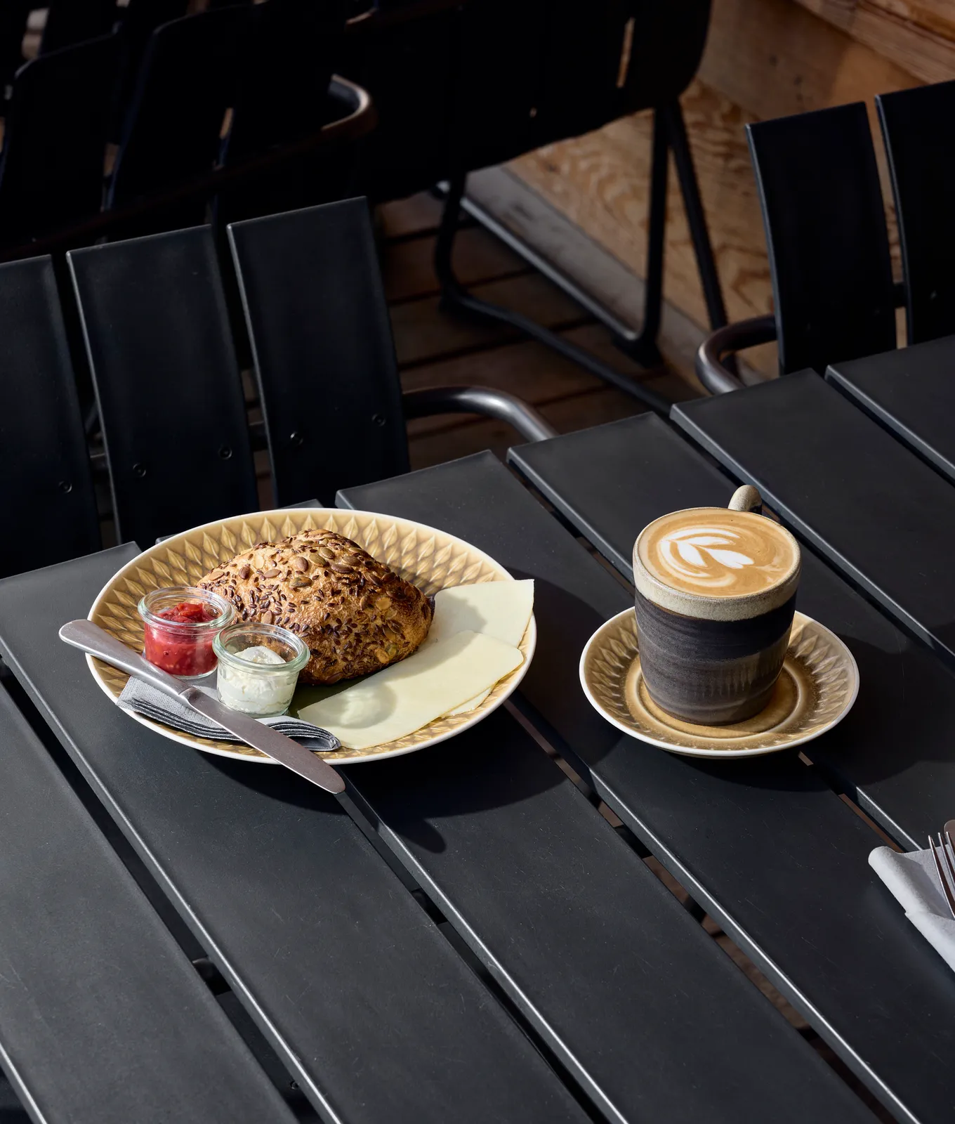 Café Fjordliv - stemning indenfor